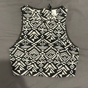Patterned crop top tank